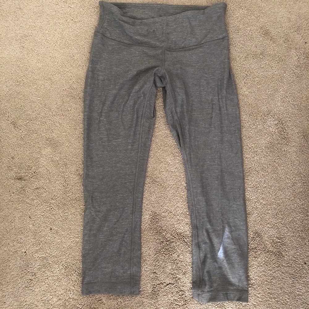 Lululemon Cropped Gray Leggings 21"